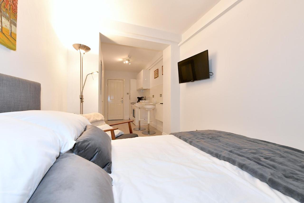 Stylish Studios By Luxestays Shepherds Bush Londra Exterior foto