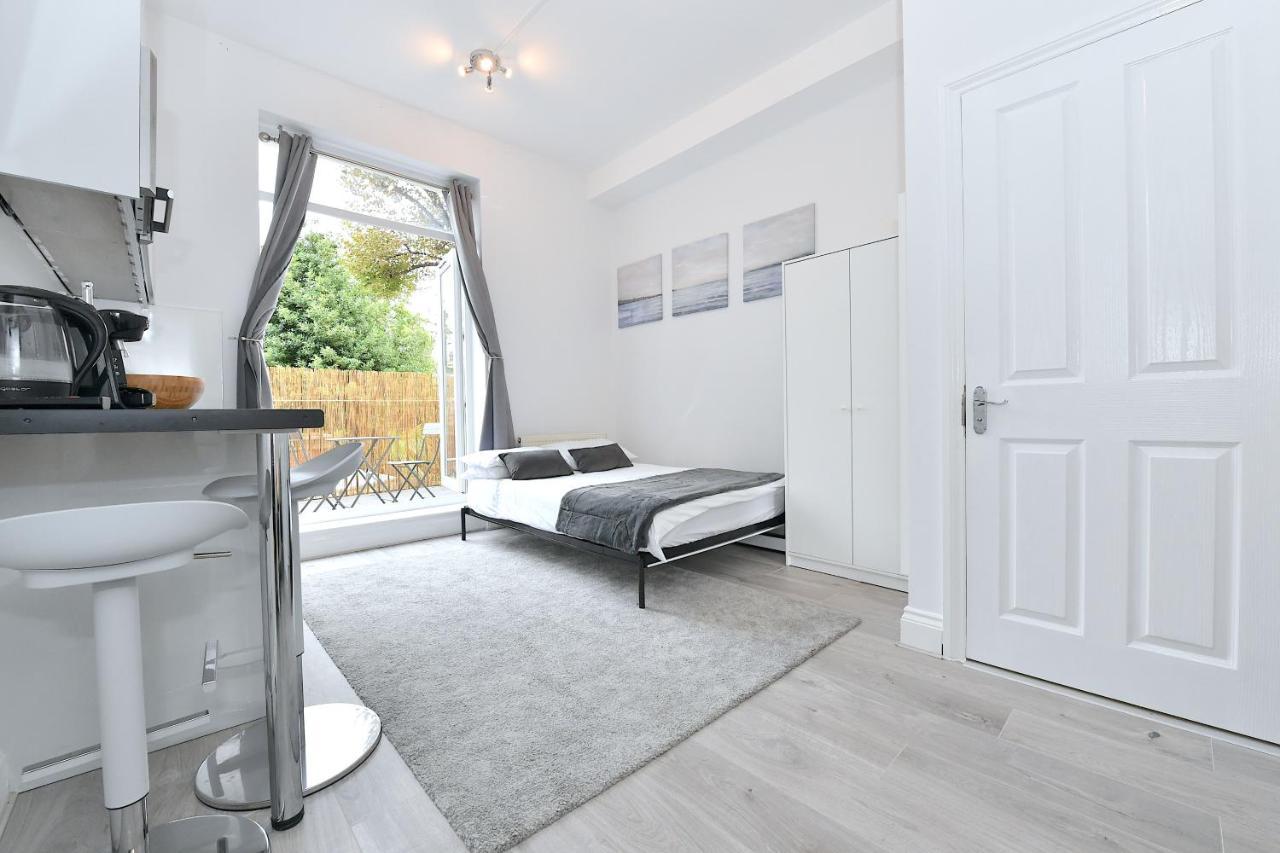 Stylish Studios By Luxestays Shepherds Bush Londra Exterior foto