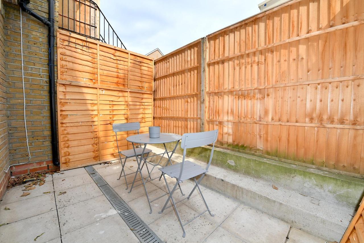 Stylish Studios By Luxestays Shepherds Bush Londra Exterior foto
