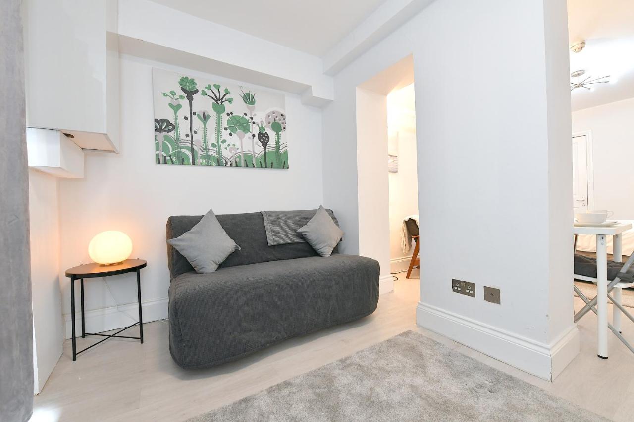 Stylish Studios By Luxestays Shepherds Bush Londra Exterior foto