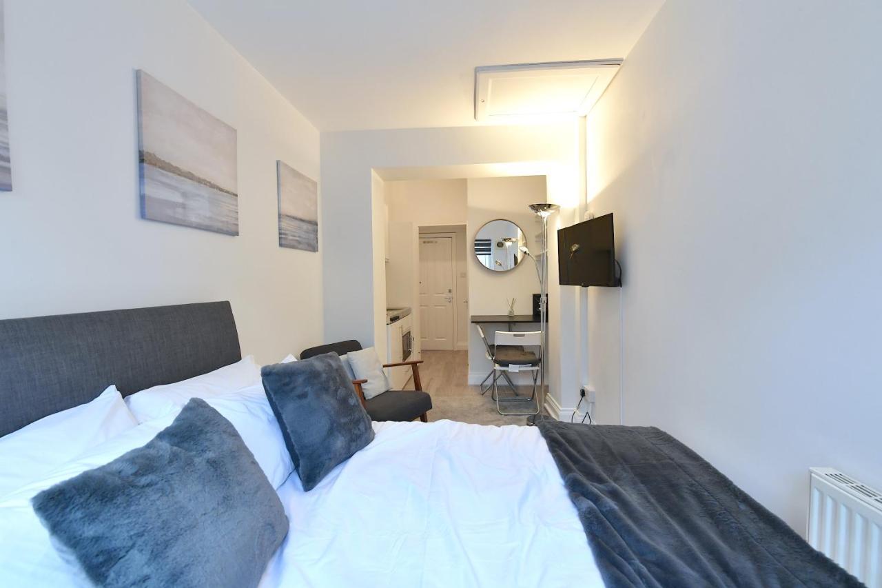 Stylish Studios By Luxestays Shepherds Bush Londra Exterior foto