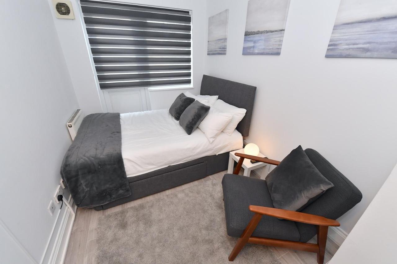 Stylish Studios By Luxestays Shepherds Bush Londra Exterior foto