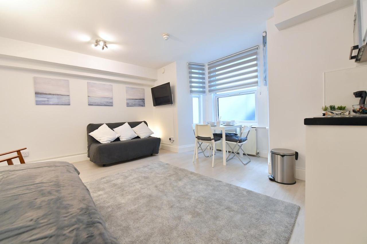 Stylish Studios By Luxestays Shepherds Bush Londra Exterior foto