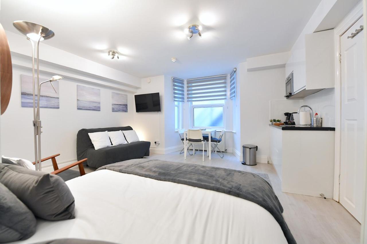 Stylish Studios By Luxestays Shepherds Bush Londra Exterior foto