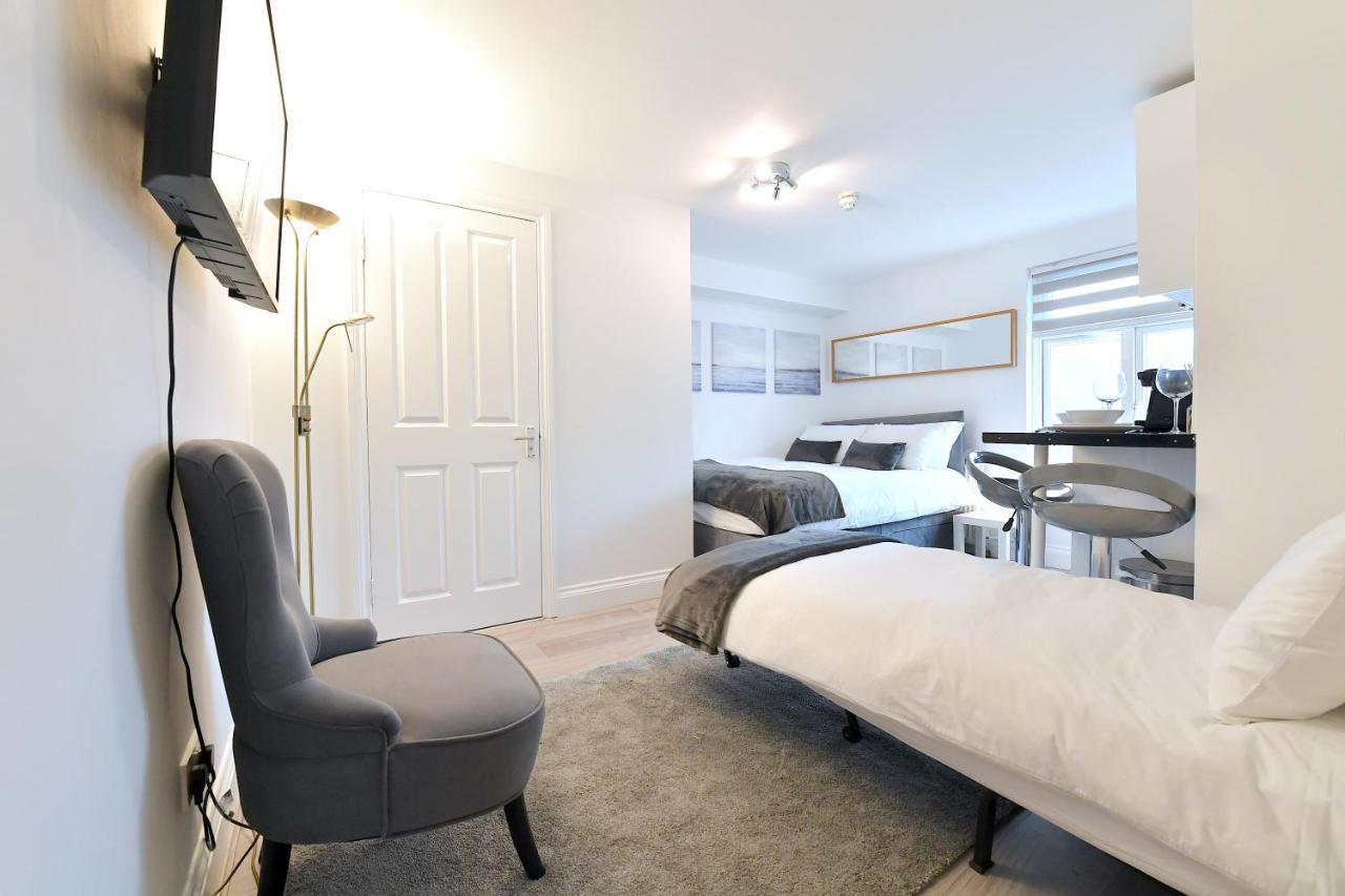 Stylish Studios By Luxestays Shepherds Bush Londra Exterior foto