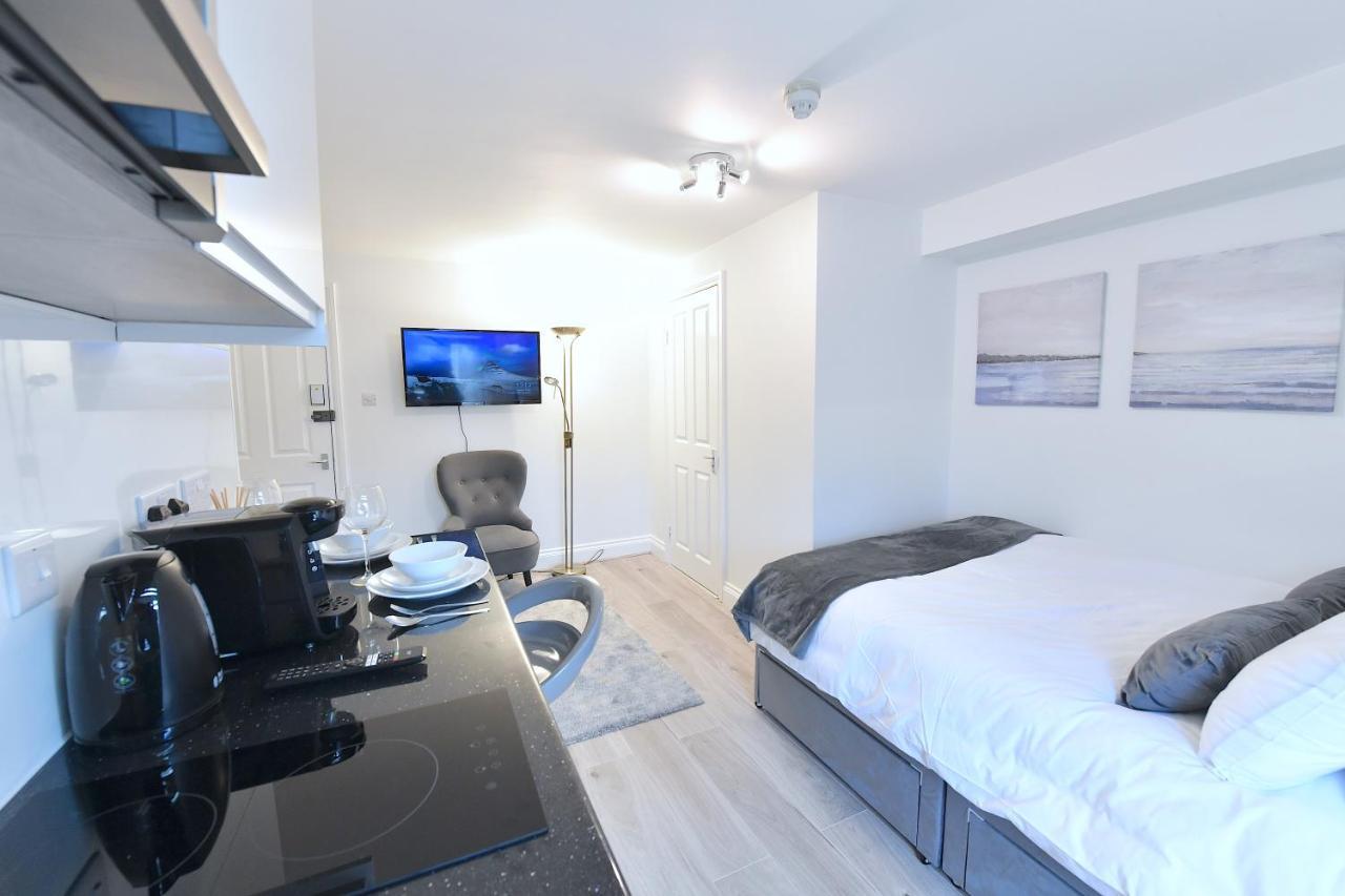Stylish Studios By Luxestays Shepherds Bush Londra Exterior foto