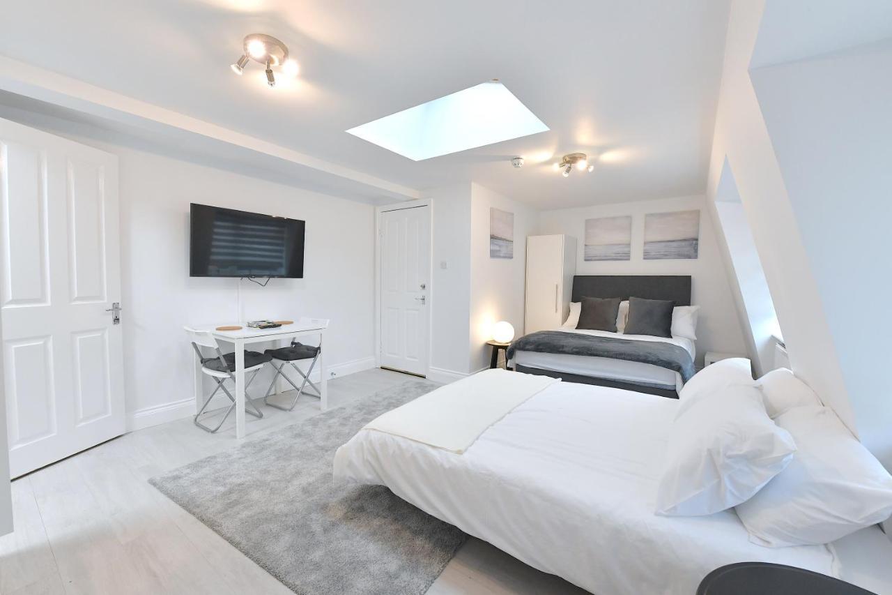 Stylish Studios By Luxestays Shepherds Bush Londra Exterior foto